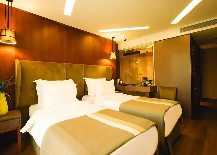 ホテル The Way 4*