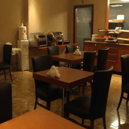 黑斯图瑞客布鲁维酒店