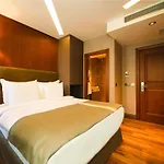 The Way Hotel 4*