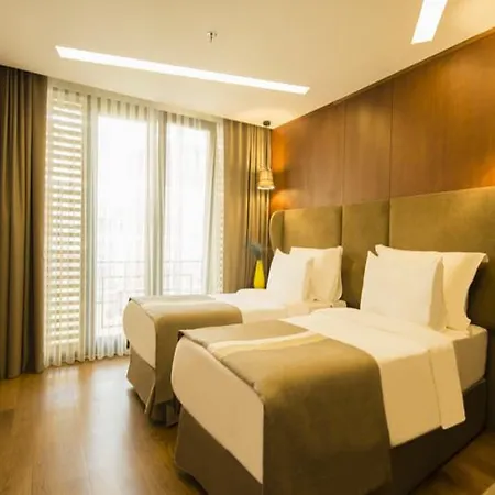 Hotel The Way 4*